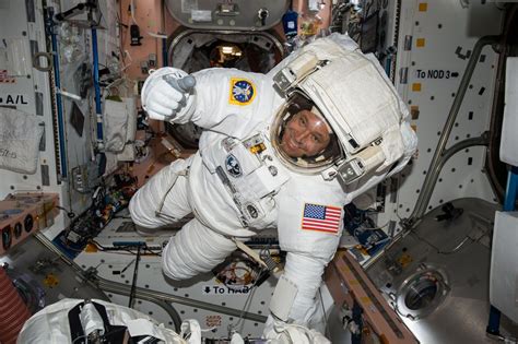 odds of becoming an astronaut